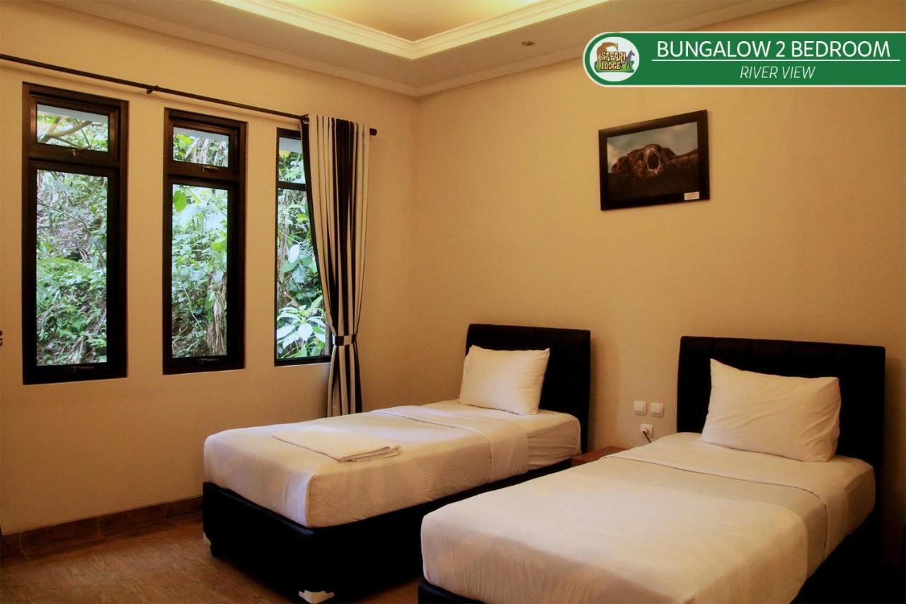 Safari Resort Puncak Buitenkant foto