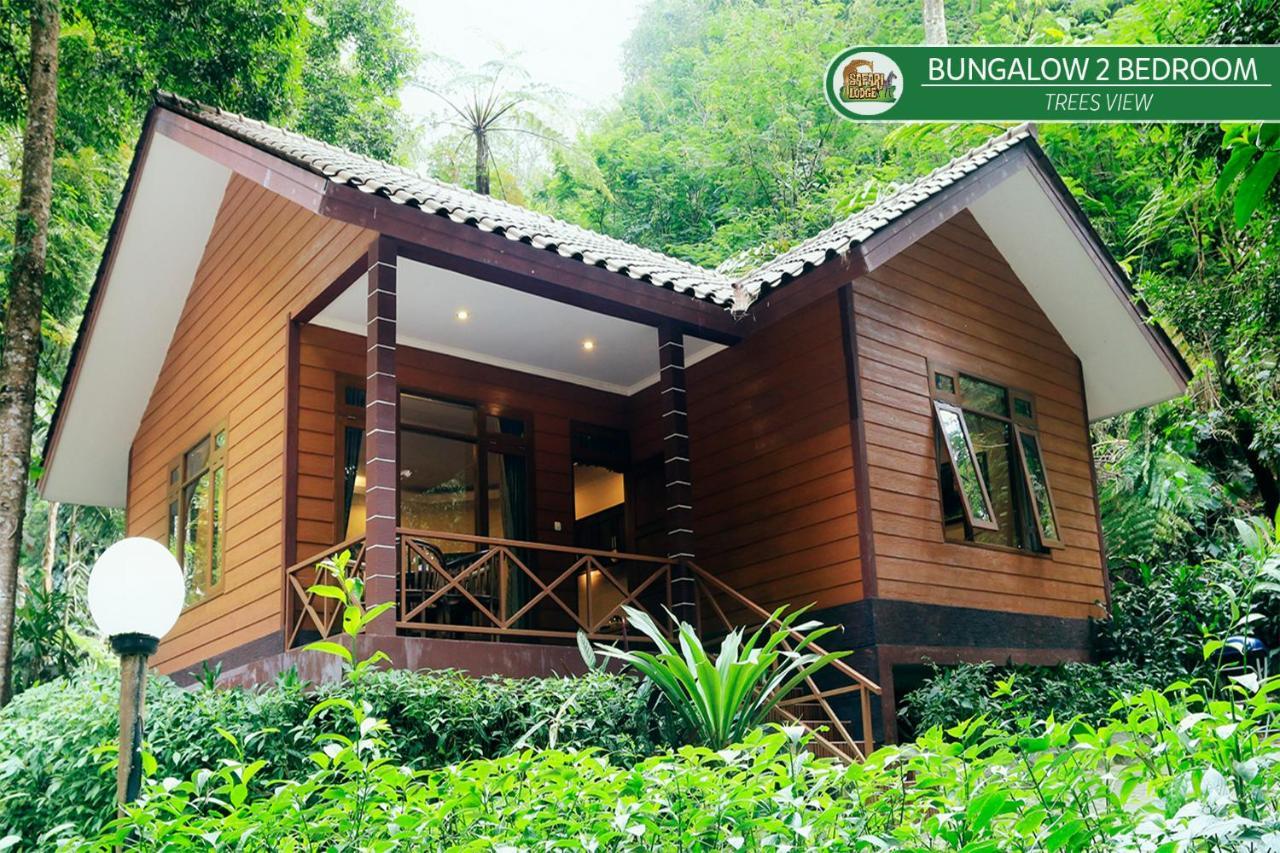 Safari Resort Puncak Buitenkant foto