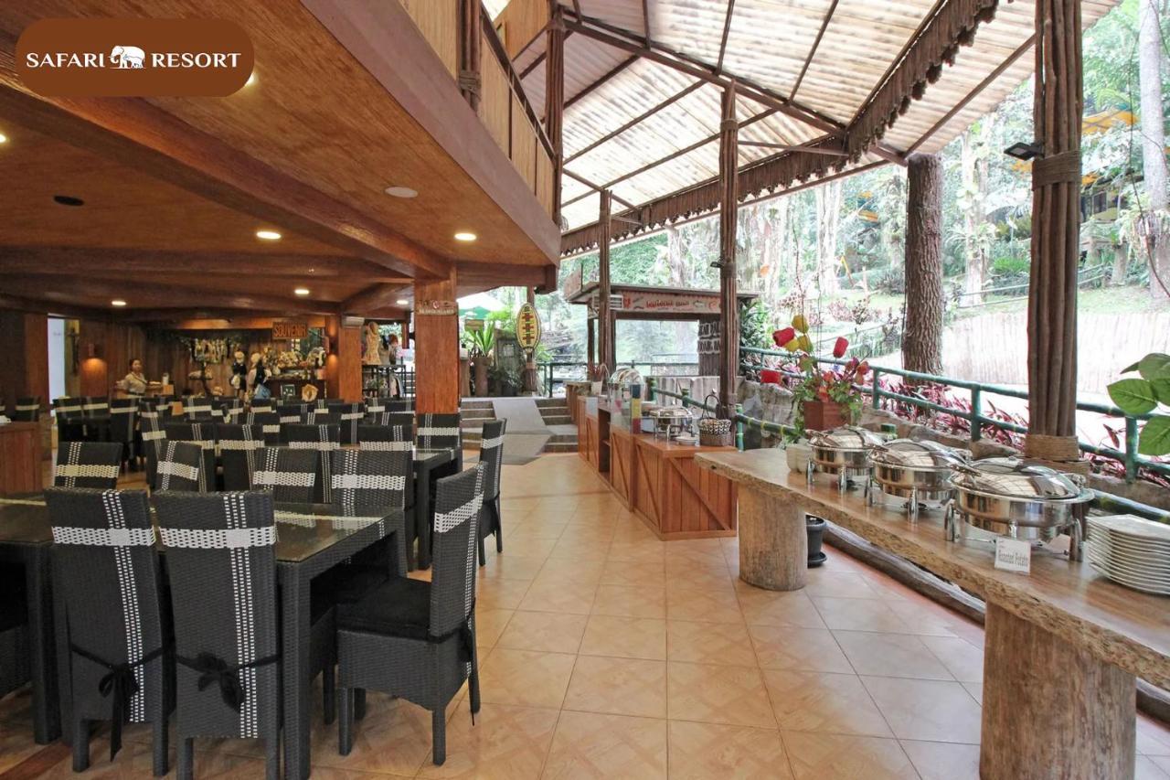 Safari Resort Puncak Buitenkant foto